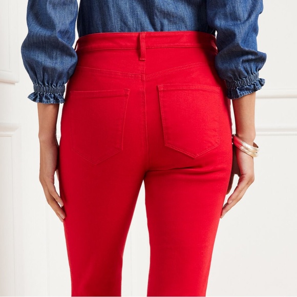 Ann Taylor Jeans Curvy Fit Skinny Jeans Red Washed Color Denim SZ 2 - Like NEW! - Picture 3 of 16